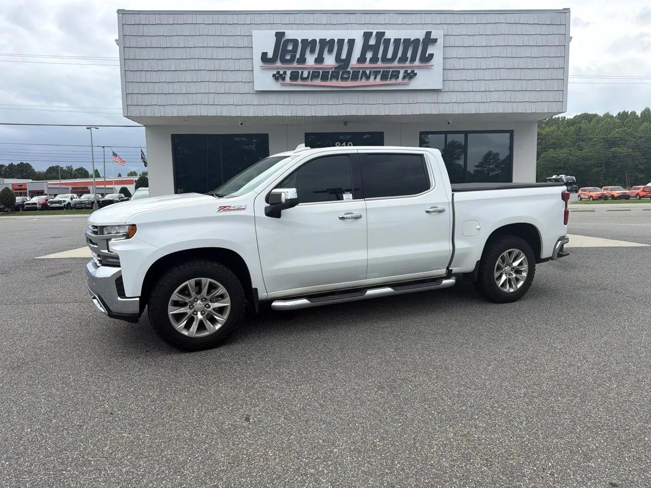 chevrolet silverado 1500 limited 2022 3GCUYGEDXNG117375 image chevrolet silverado 1500 limited 2022 3GCUYGEDXNG117375 image